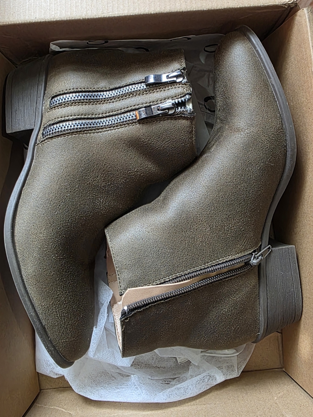 Journee Olive Booties